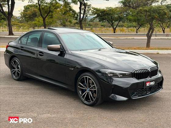 BMW 330e 2.0 16V TURBO HÍBRIDO M SPORT AUTOMÁTICO BMW 330e 2.0 16V TURBO HÍBRIDO M SPORT AUTOMÁTICO